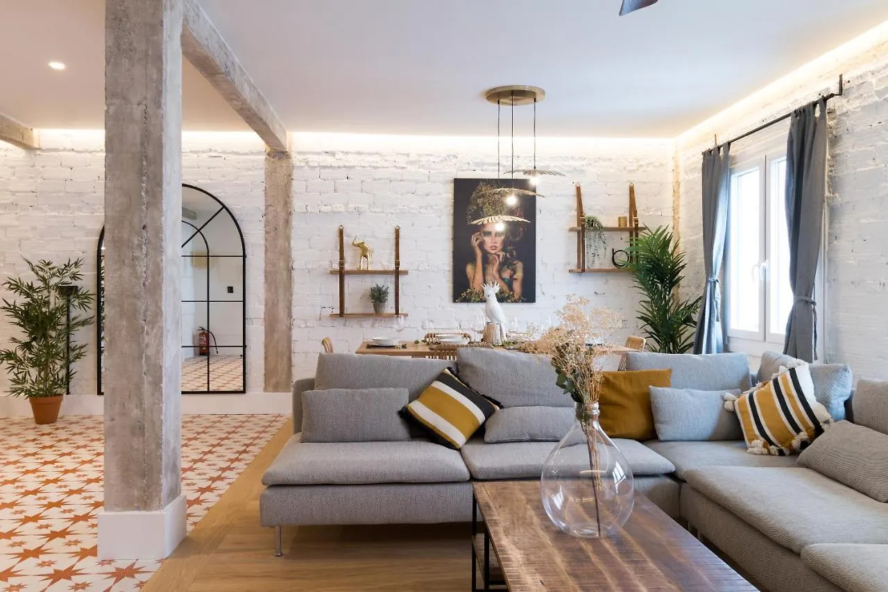 Amplio Y Moderno Apartamento Con Tarima Refrescante By Staynnapartments Bilbau Espanha