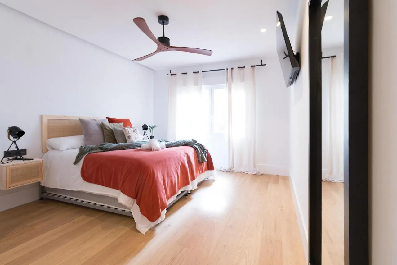Amplio Y Moderno Apartamento Con Tarima Refrescante By Staynnapartments Bilbau 0*,  Espanha